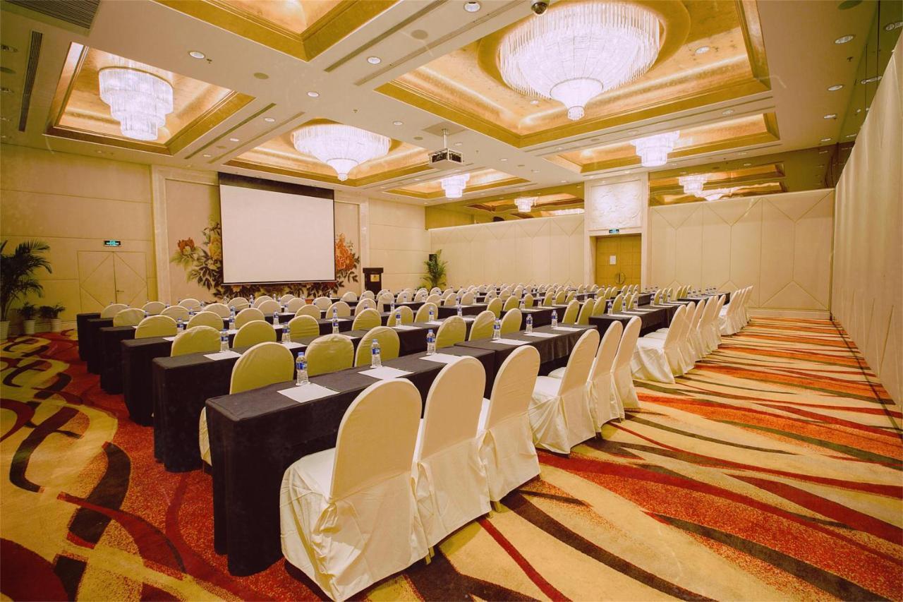 Holiday Inn Shanghai Pudong By Ihg Екстер'єр фото