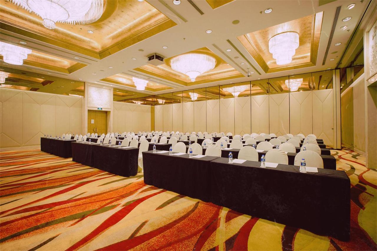 Holiday Inn Shanghai Pudong By Ihg Екстер'єр фото