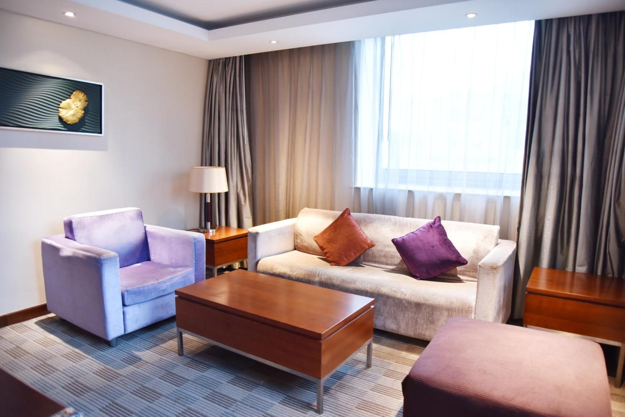 Holiday Inn Shanghai Pudong By Ihg Екстер'єр фото